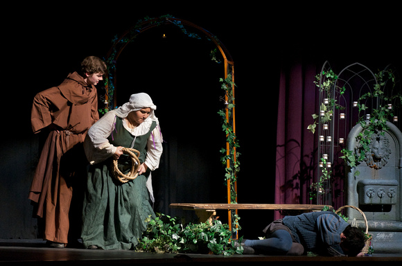 Romeo and Juliet performed by FHS Drama Company